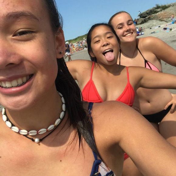 Meet your Posher, Kelly - Picture 1 of 1